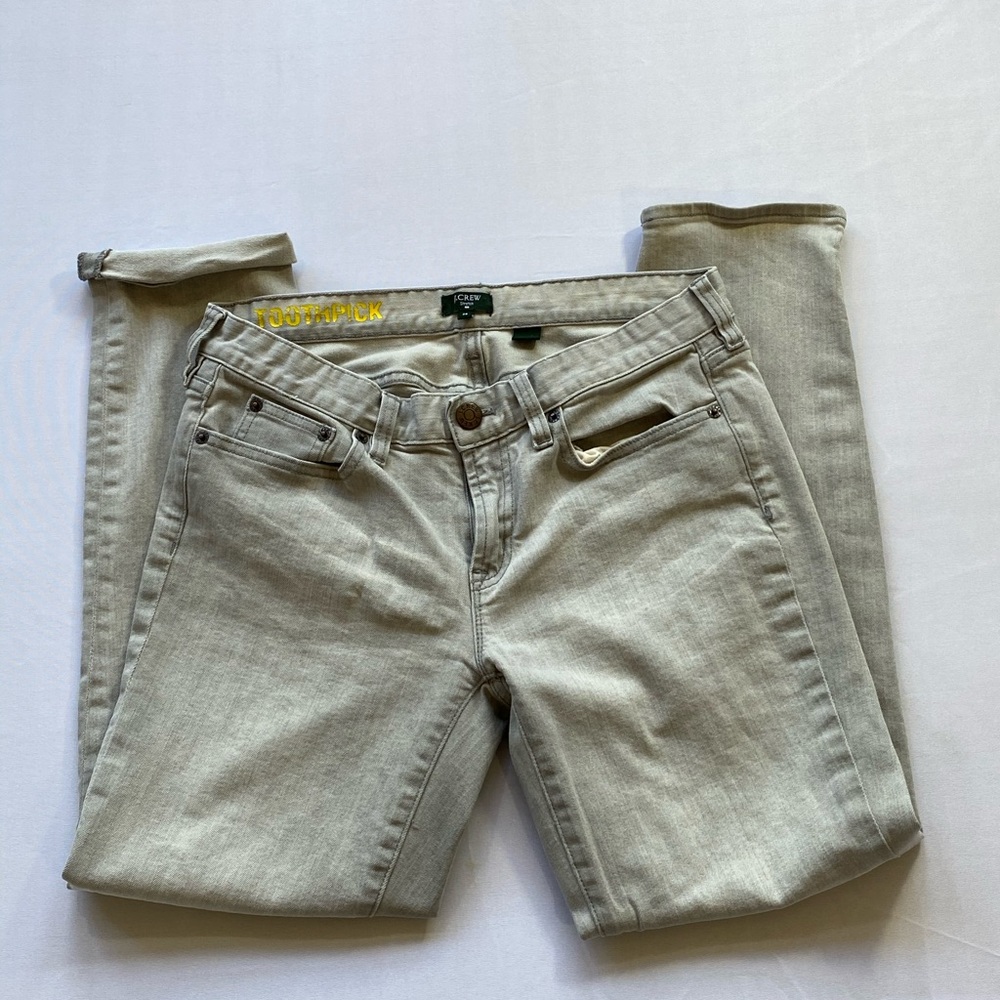 Grey Skinnies